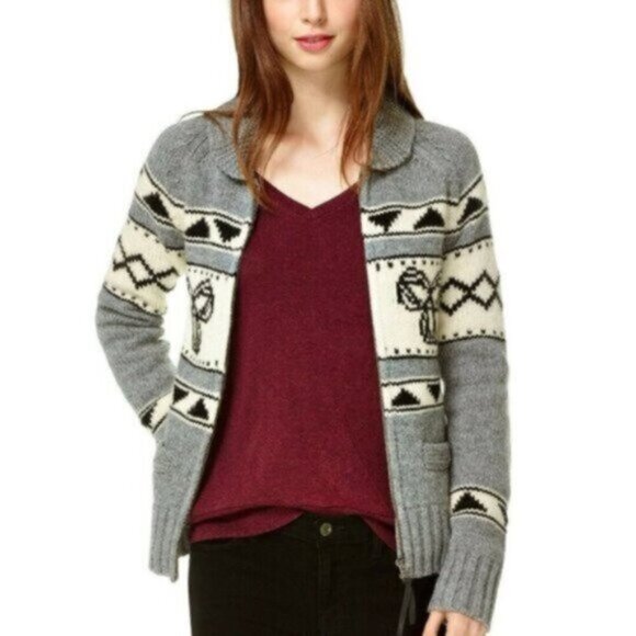TNA Aritzia Sea To Sky Cardigan Sweater wool zip up Cowichan knit Fair isle S - Picture 6 of 16